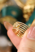 Load image into Gallery viewer, LUOWEND 18K Yellow Gold Real Natural Diamond Ring for Women
