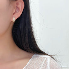 Load image into Gallery viewer, LUOWEND 18K White/Yellow Gold Natural Diamond Earrings for Women