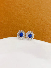 Load image into Gallery viewer, LUOWEND 18K White Gold Natural Diamond and Sapphire Earrings for Women