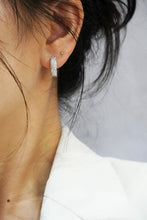 Load image into Gallery viewer, LUOWEND 18K Yellow Gold Real Natural Diamond Earrings for Women
