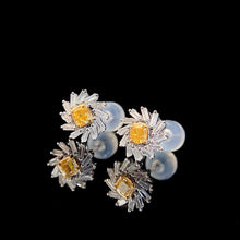 Load image into Gallery viewer, LUOWEND 18K White Gold Natural Yellow Diamond Earrings for Women