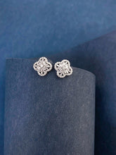 Load image into Gallery viewer, LUOWEND 18K White Gold Natural Diamond Earrings for Women