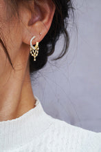 Load image into Gallery viewer, LUOWEND 18K Yellow Gold Real Natural Diamond Earrings for Women