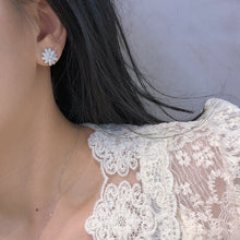 Load image into Gallery viewer, LUOWEND 18K White Gold Real Natural Diamond Earrings&Necklace for Women