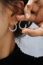 Load image into Gallery viewer, LUOWEND 18K White Gold Real Natural Diamond Stud Earrings for Women