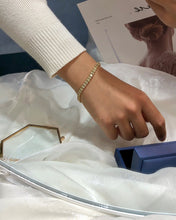 Load image into Gallery viewer, LUOWEND 18K Yellow Gold Real Natural Diamond Bracelet for Women