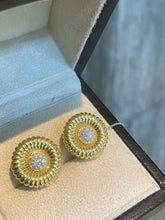 Load image into Gallery viewer, LUOWEND 18K Yellow Gold Natural Diamond Hoop Earrings for Women