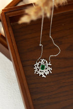 Load image into Gallery viewer, LUOWEND 18K White Gold Real Natural Emerald and Diamond Gemstone Necklace for Women