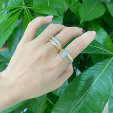 Load image into Gallery viewer, LUOWEND 18K Yellow Gold Natural Diamond Ring for Women