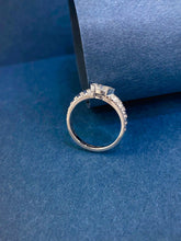 Load image into Gallery viewer, LUOWEND 18K White Gold Natural Diamond Ring for Women