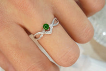 Load image into Gallery viewer, LUOWEND 18K White Gold Real Natural Diamond&Jadeite Ring for Women