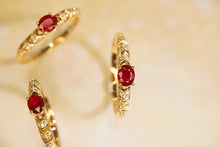 Load image into Gallery viewer, LUOWEND 18K Yellow Gold Real Natural Diamond&Ruby Ring for Women