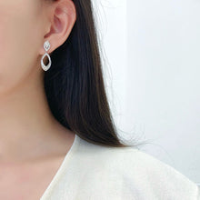 Load image into Gallery viewer, LUOWEND 18K White Gold Natural Diamond Stud Earrings for Women