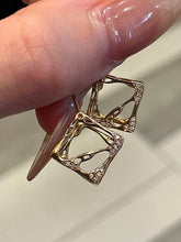 Load image into Gallery viewer, LUOWEND 18K Yellow Gold Natural Diamond Stud Earrings for Women