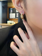 Load image into Gallery viewer, LUOWEND 18K Yellow Gold Natural Diamond Stud Earrings for Women
