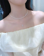 Load image into Gallery viewer, LUOWEND 18K White Gold Natural Diamond Pendant Necklace for Women