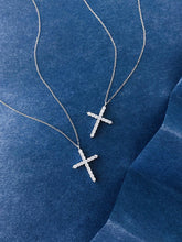 Load image into Gallery viewer, LUOWEND 18K White Gold Natural Diamond Pendant Necklace for Women