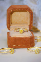 Load image into Gallery viewer, LUOWEND 18K Yellow Gold Real Natural Yellow Diamond Ring for Women