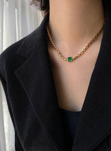 Load image into Gallery viewer, LUOWEND 18K Yellow Gold Real Natural Emerald Necklace for Women