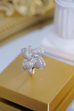 Load image into Gallery viewer, LUOWEND 18K White Gold Natural Diamond Ring for Women