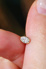 Load image into Gallery viewer, LUOWEND 18K Yellow Gold Natural Diamond Earrings for Women