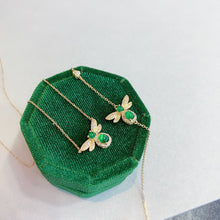 Load image into Gallery viewer, LUOWEND 18K Yellow Gold Real Natural Emerald and Diamond Necklace for Women