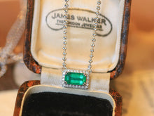 Load image into Gallery viewer, LUOWEND 18K White Gold Natural Emerald Necklace for Women