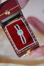 Load image into Gallery viewer, LUOWEND 18K White Gold Real Natural Green Diamond Ring for Women