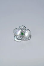 Load image into Gallery viewer, LUOWEND 18K White Gold Natural Green Diamond Ring for Women