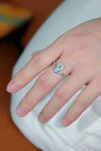 Load image into Gallery viewer, LUOWEND 18K White Gold Natural Green Diamond Ring for Women