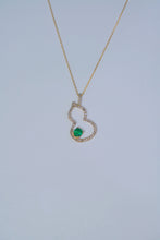 Load image into Gallery viewer, LUOWEND 18K Yellow Gold Real Natural Emerald and Diamond Necklace for Women