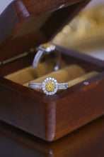 Load image into Gallery viewer, LUOWEND 18K White Gold Natural Yellow Diamond Ring for Women