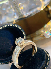 Load image into Gallery viewer, LUOWEND 18K Yellow Gold Natural Diamond Ring for Women