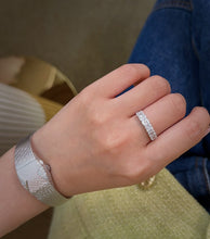 Load image into Gallery viewer, LUOWEND 18K White/Yellow Gold Fine Jewelry Real Natural Diamond Ring for Women