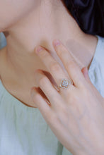 Load image into Gallery viewer, LUOWEND 18K Yellow Gold Real Natural Diamond Ring for Women