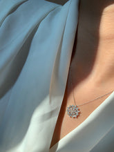 Load image into Gallery viewer, LUOWEND 18K White Gold Real Natural Diamond Pendant Necklace fOR Women