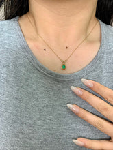 Load image into Gallery viewer, LUOWEND 18K Yellow Gold Natural Emerald Necklace for Women
