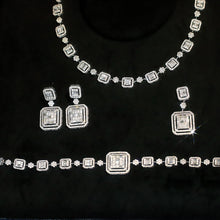 Load image into Gallery viewer, LUOWEND 18K White Gold Real Natural Diamond Jewelry Set for Women