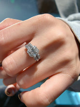 Load image into Gallery viewer, LUOWEND 18K White Gold Real Natural Diamond Ring for Women