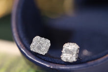 Load image into Gallery viewer, LUOWEND 18K White Gold Natural Diamond Stud Earrings for Women