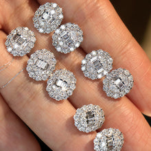 Load image into Gallery viewer, LUOWEND 18K White Gold Real Natural Diamond Stud Earrings for Women
