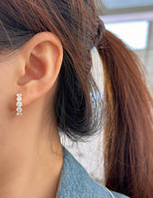 Load image into Gallery viewer, LUOWEND 18K White/Yellow Gold Fine Jewelry Real Natural Diamond Hoop Earrings for Women