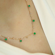 Load image into Gallery viewer, LUOWEND 18K Yellow Gold Fine Jewelry Natural Emerald Necklace for Women