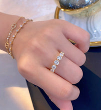 Load image into Gallery viewer, LUOWEND 18K Yellow Gold Natural Diamond Ring for Women