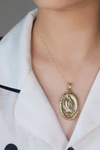 Load image into Gallery viewer, LUOWEND 18K Yellow Gold Necklace for Women