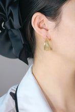Load image into Gallery viewer, LUOWEND 18K Yellow Gold Earrings for Women