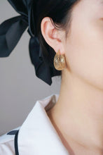 Load image into Gallery viewer, LUOWEND 18K Yellow Gold Earrings for Women