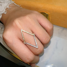 Load image into Gallery viewer, LUOWEND 18K White or Yellow Gold Natural Diamond Ring for Women