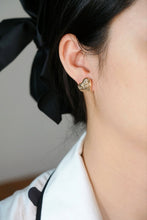 Load image into Gallery viewer, LUOWEND 18K Yellow Gold Earrings for Women