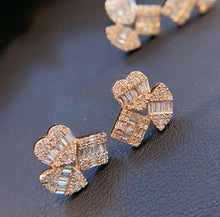 Load image into Gallery viewer, LUOWEND 18K White/Yellow Gold Natural Diamond Earrings for Women